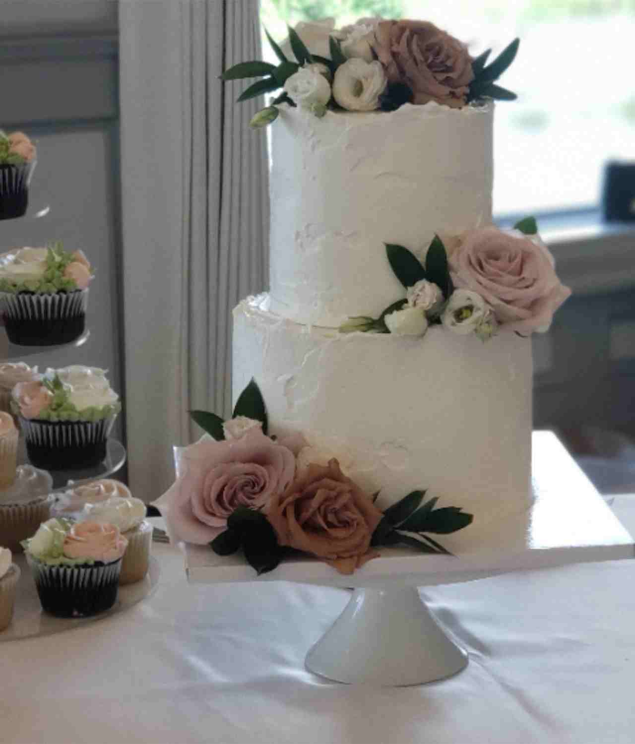 Top 10 Best Wedding Cake in Niagara Falls, ON - October 2023 - Yelp