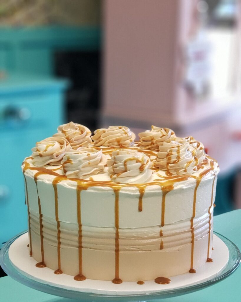 shop custom cake