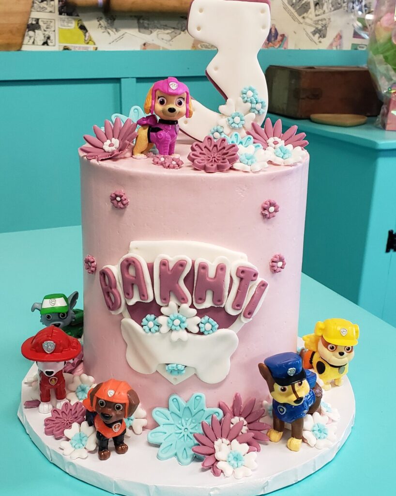 shop custom birthday cakes