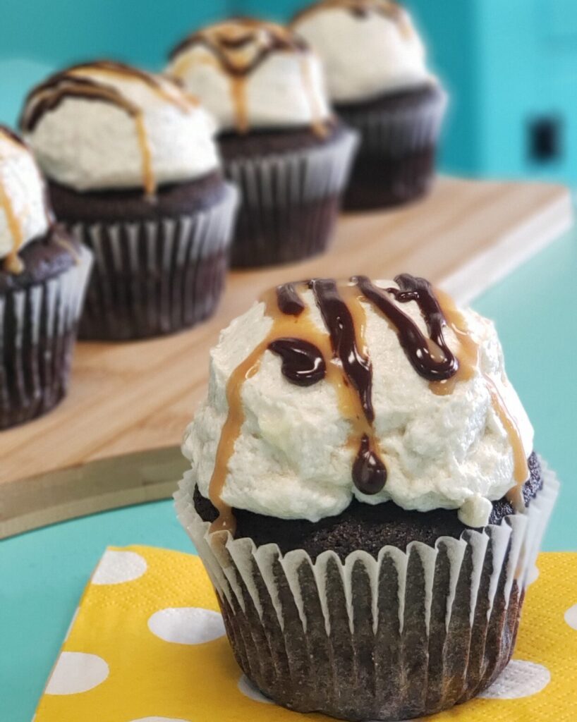 shop custom cupcakes