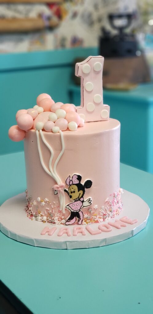 shop custom birthday cakes