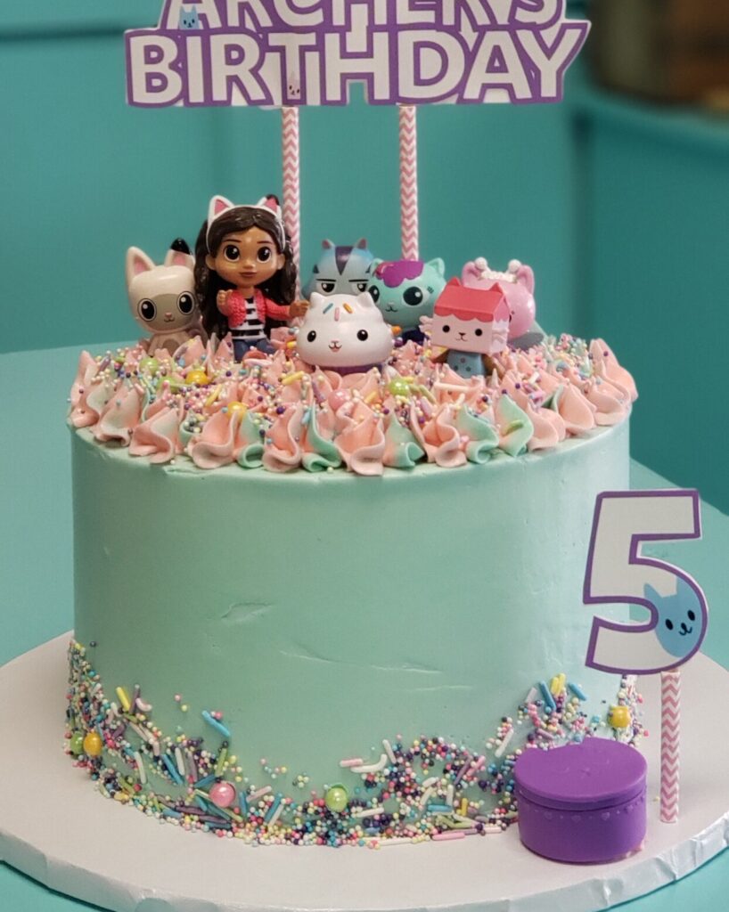 shop custom birthday cakes