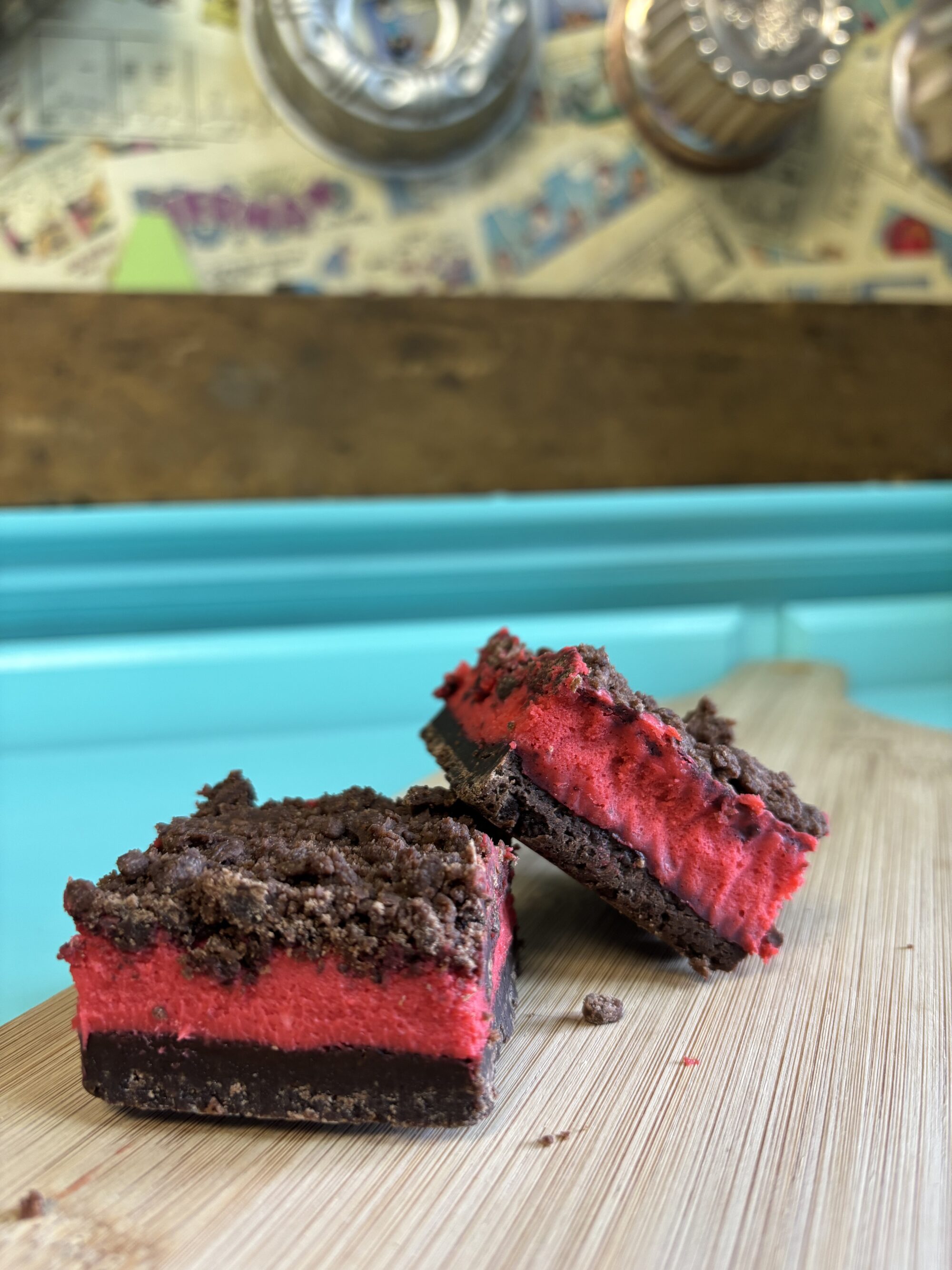 Red Velvet CheeseCake Squares